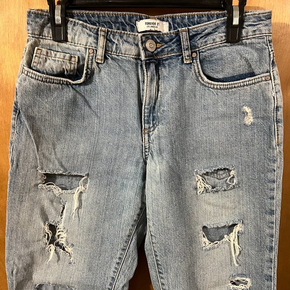 Forever 21 Los Angeles Women's Blue Distressed Ripped Mid-Rise Denim Jeans 26 - Picture 2 of 6
